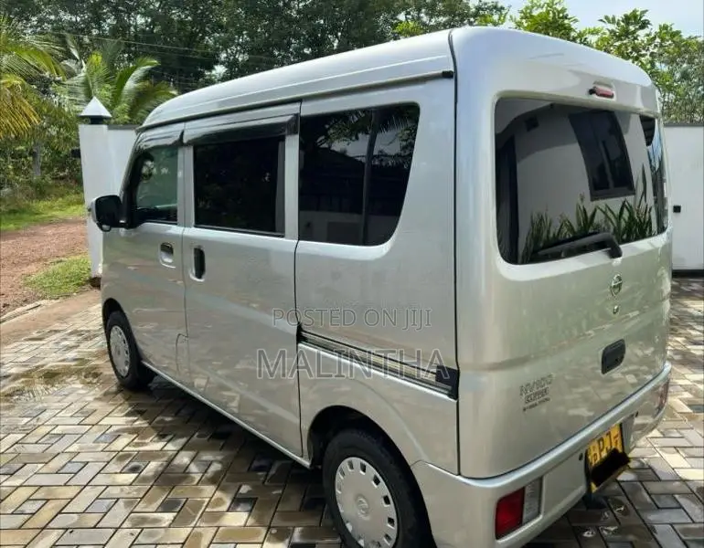 Nissan Clipper 2016 Van (Used)