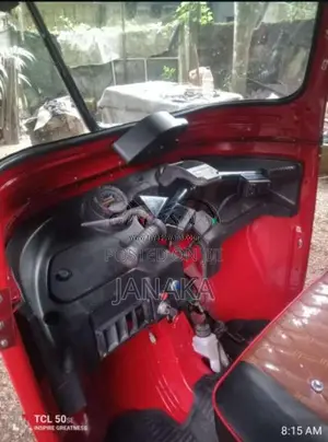 Bajaj 4 Stroke 2013 Three Wheel (Used)