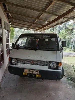 Mitsubishi L300 1981 Van (Used)