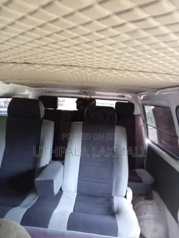Mitsubishi L300 1981 Van (Used)