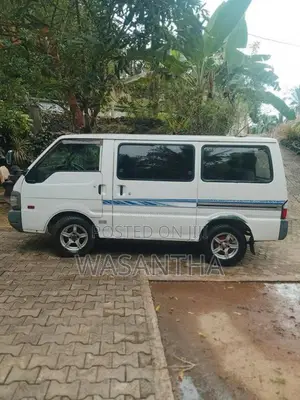 Mazda Bongo 1999 Van (Used)