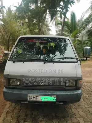 Mazda Bongo 1999 Van (Used)