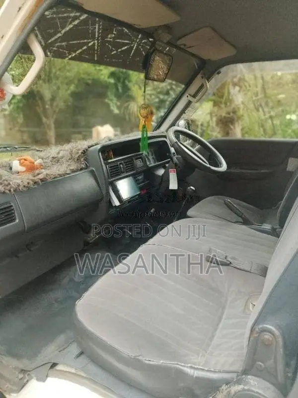Mazda Bongo 1999 Van (Used)