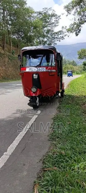 Bajaj 4 stroke 2009 Three Wheel (Used)