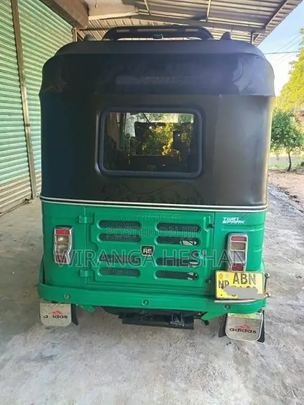 Bajaj RE 2016 Three Wheel (Used)