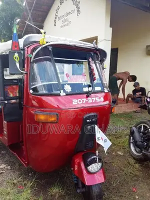 Bajaj 2 Stroke 2000 Three Wheel (Used)