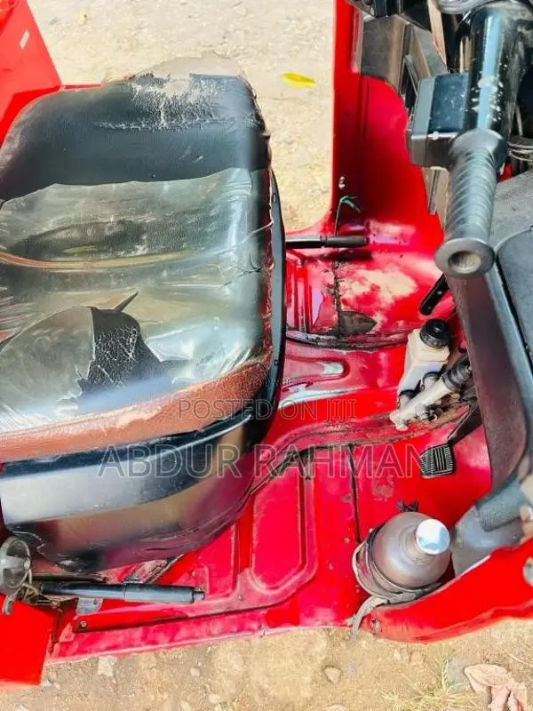 Bajaj RE 2016 Three Wheel (Used)