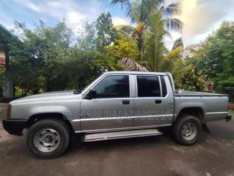 Mitsubishi L200 1998 Pickup (Used)