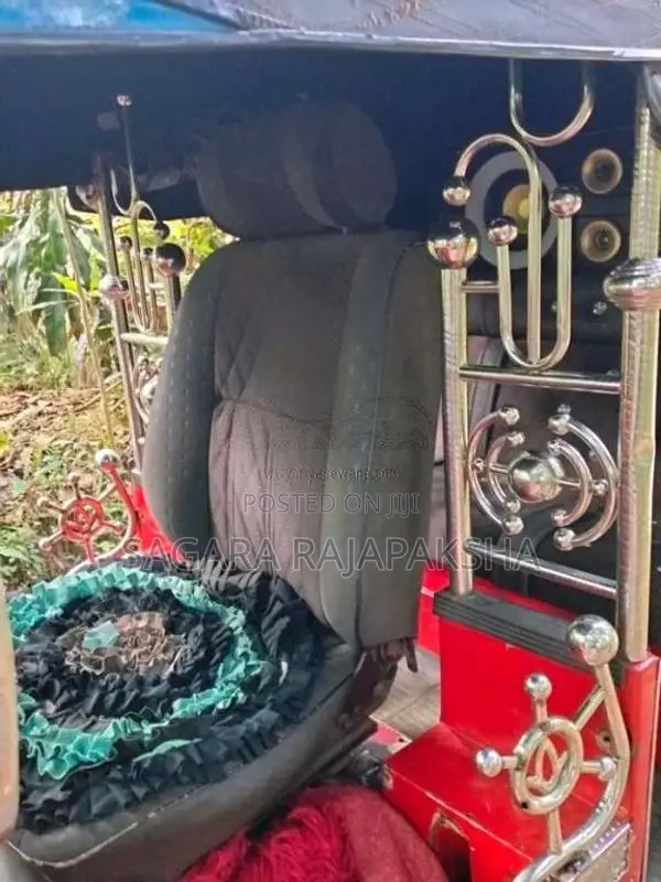 Bajaj 2 Stroke 1999 Three Wheel (Used)