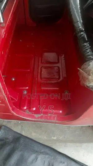 Bajaj RE 4 Stroke 2009 Three Wheel (Used)