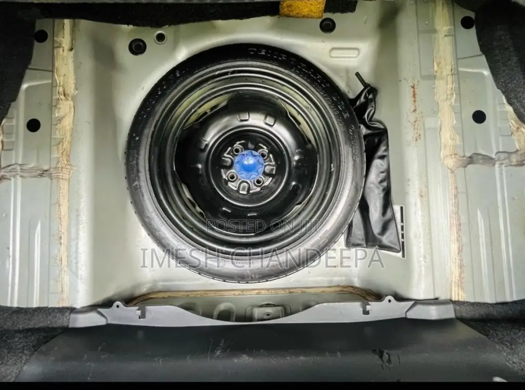 Toyota Belta 2008 Car (Used)