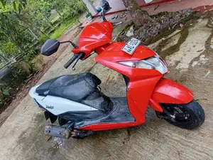 Honda Dio 2012 Motorbike (Used)