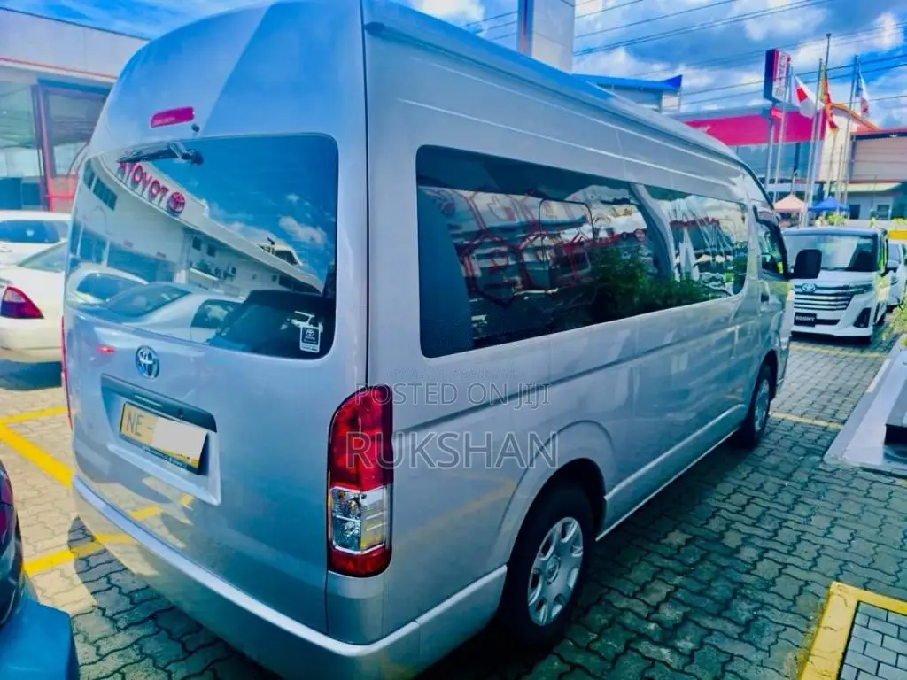 Toyota KDH 223 2026 Van (Used)