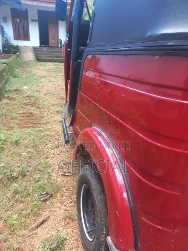 Bajaj RE 2013 Three Wheel (Used)