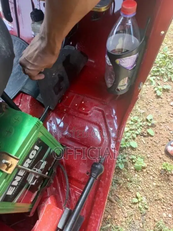 Bajaj RE 2013 Three Wheel (Used)