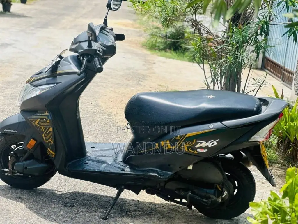 Honda DIO 2018 Motorbike (Used)