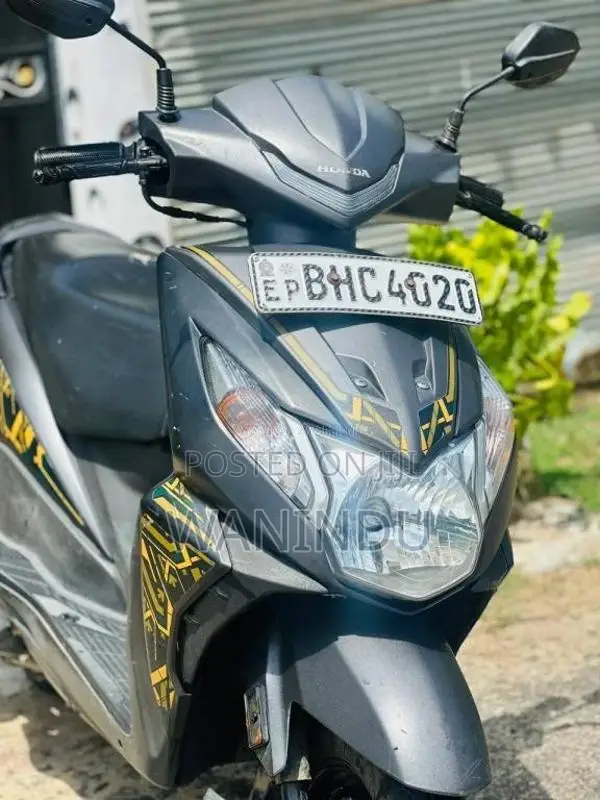 Honda DIO 2018 Motorbike (Used)