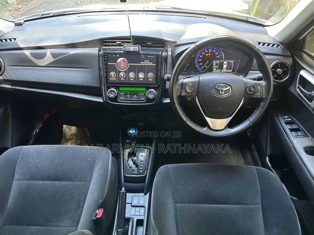 Toyota Axio G Grade 2015 Car (Used)
