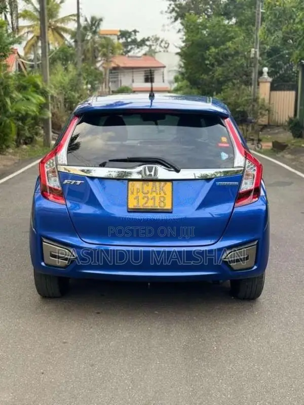 Honda Fit 2014 Car (Used)