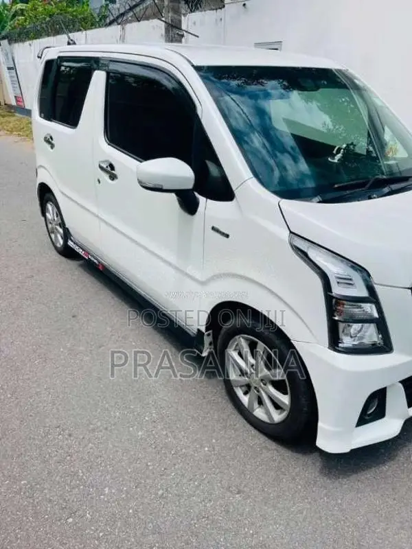 Suzuki Wagon R Stingray 2018 Car (Used)