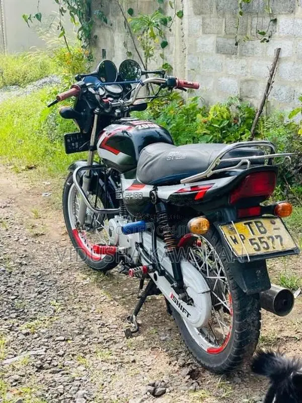 Bajaj CT-100 2006 Motorbike (Used)