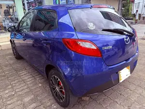 Mazda Demio 2011 Car (Used)