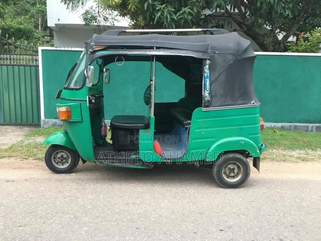 Bajaj 4 Stroke 2012 Three Wheel (Used)