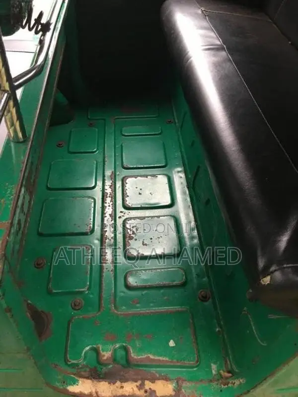 Bajaj 4 Stroke 2012 Three Wheel (Used)