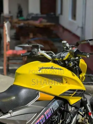 Bajaj Pulsar NS200 2015 Motorbike (Used)