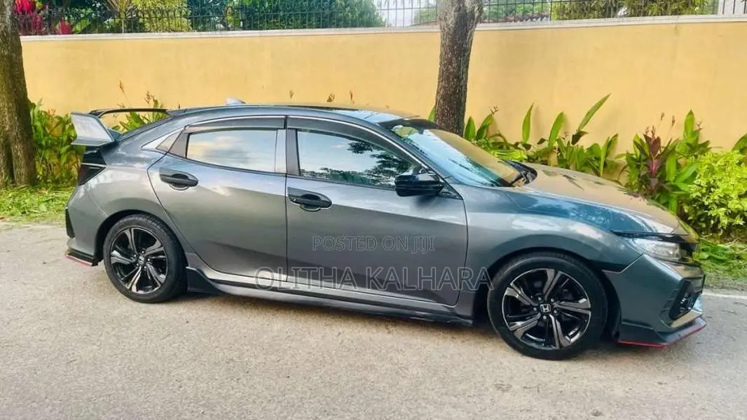 Honda Civic Ex 2018 Car (Used)