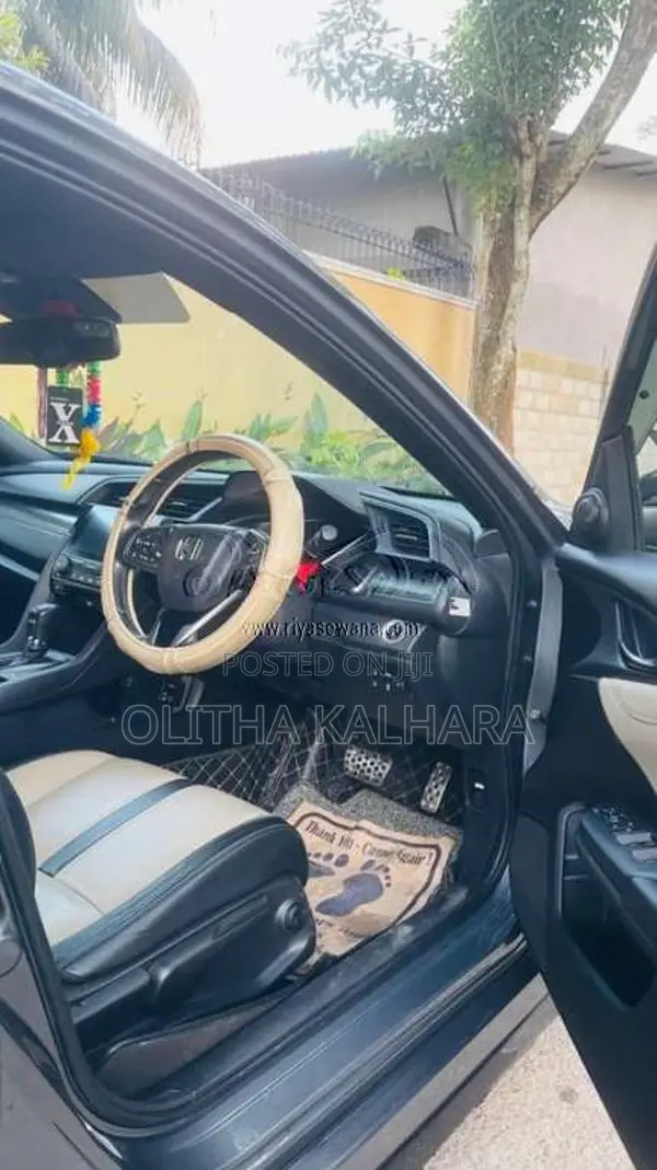 Honda Civic Ex 2018 Car (Used)