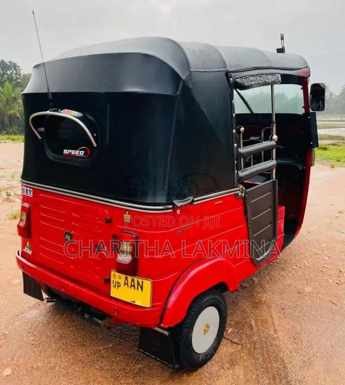 Bajaj Three Wheel 2014 Three Wheel (Used)