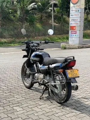 Bajaj CT100 2006