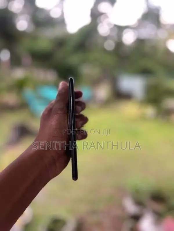 Apple iPhone 7 (Used)