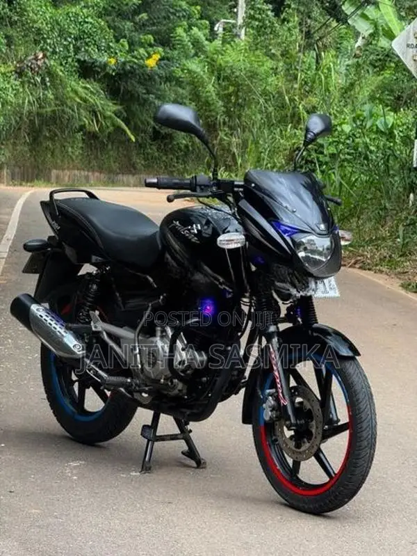 Bajaj Pulsar 150 2016