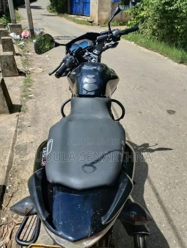 Bajaj Pulsar 135 2011