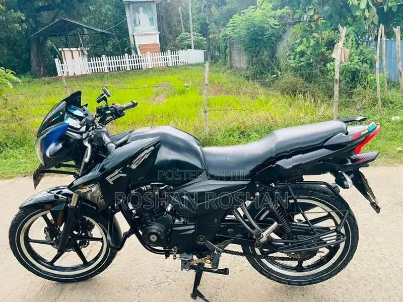 TVS Apache RTR 150 2015