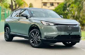 Honda Vezel Z PLAY B/NEW 2026