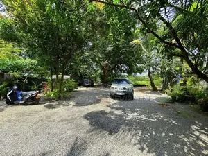 Land Facing to a Lake - Kelaniya