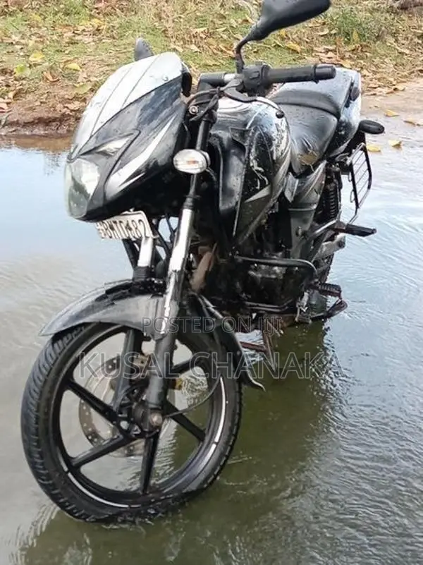 Bajaj Pulsar 150 2018