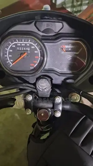 Bajaj Platina 100 2026