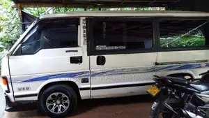 Toyota Hiace 1987