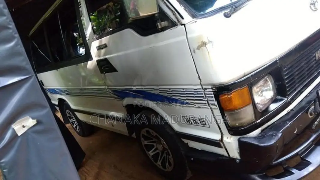 Toyota Hiace 1987