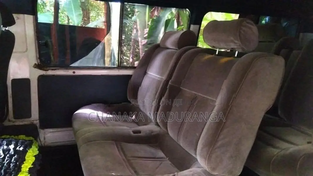 Toyota Hiace 1987