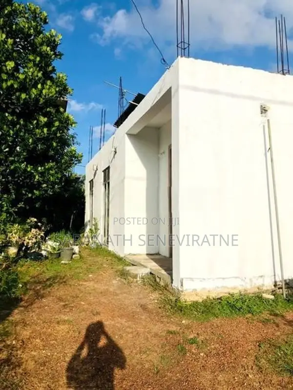 House in Homagama Diyagama With 1st Floor Slab