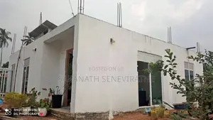 House in Homagama Diyagama With 1st Floor Slab