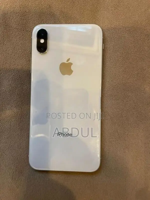 Apple iPhone X (Used)