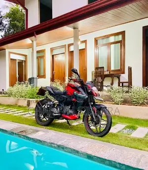 Bajaj Pulsar NS160 2018