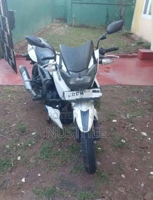 TVS Apache RTR 165 2016
