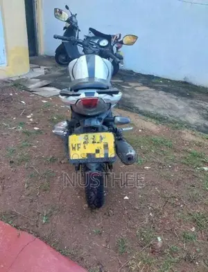TVS Apache RTR 165 2016